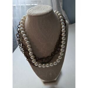 Faux Pearl and Chain Necklace